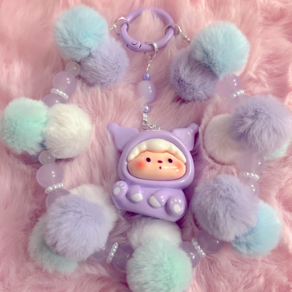 💜💛💖Buy 3 get 1 free Fur Ball Pendant Keychain